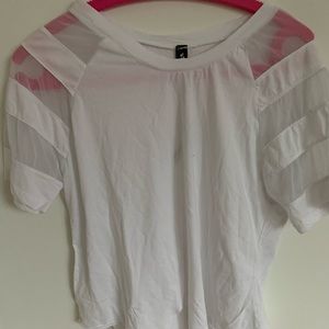 white mesh shoulder t shirt